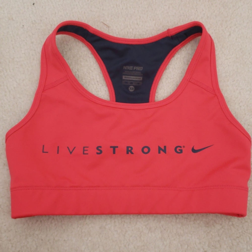 Sportsbra - Picture 1 of 2